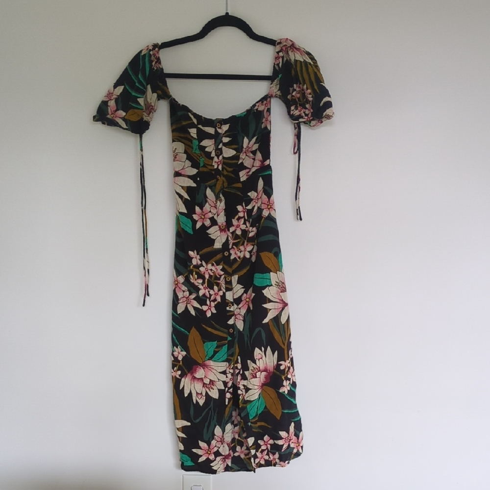 Billabong Pink and Orange Puff Sleeve Midi Dress